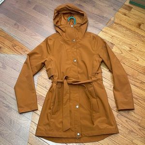 Columbia Omni-shield rain jacket